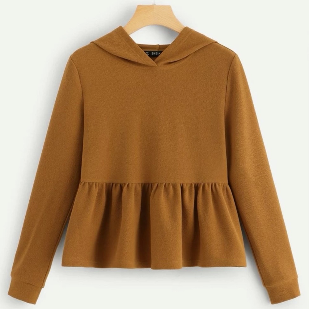 Ruffle hem textured hoodie top